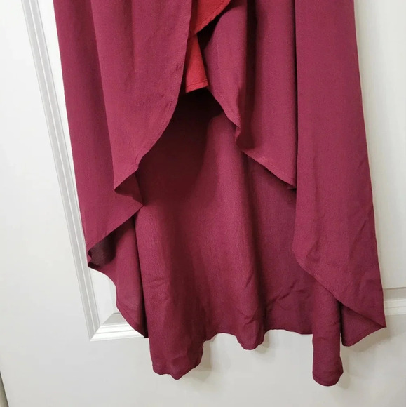 ⭐️ ⭐️ ⭐️ MOD REF - The Amber Dress, Burgundy - Picture 8 of 11